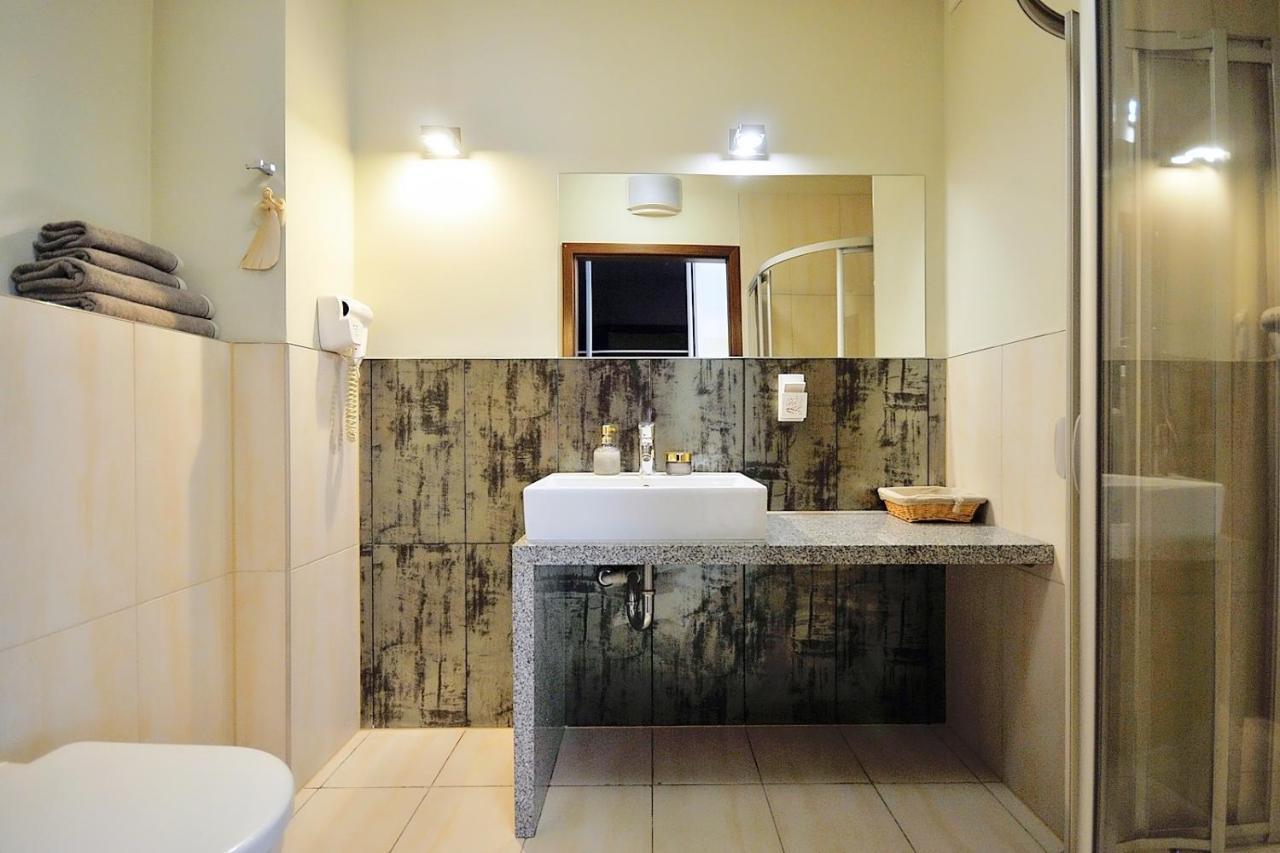 Dobruk Krystyna W Pięciogwiazdkowym Royal Tulip Apartament Kołobrzeg