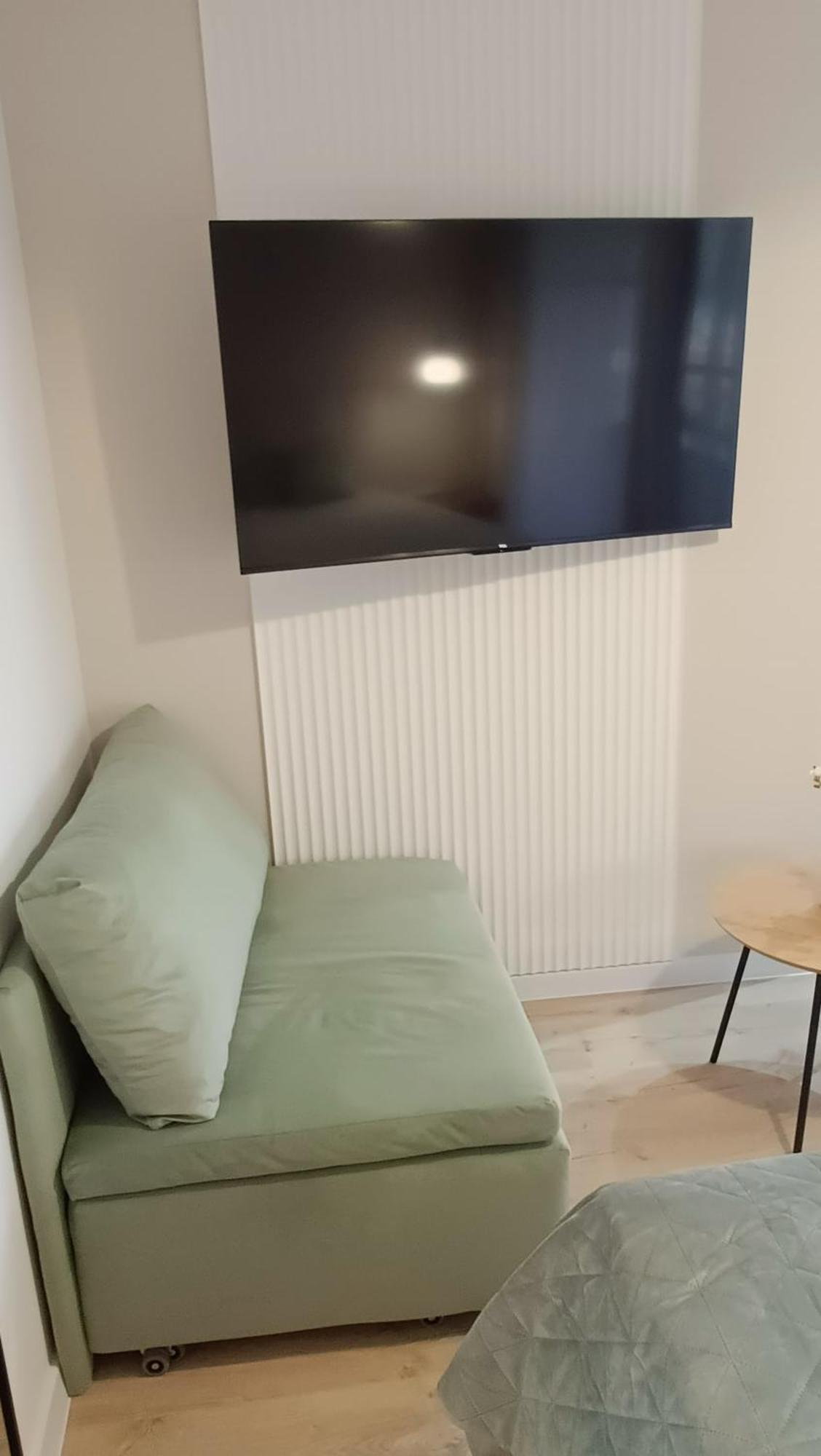 Dobruk Krystyna W Pięciogwiazdkowym Royal Tulip Apartament